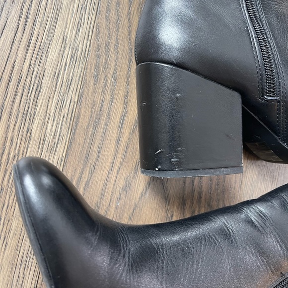 Black Leather Aldo Ankle Booties 7.5 GUC - Picture 9 of 10
